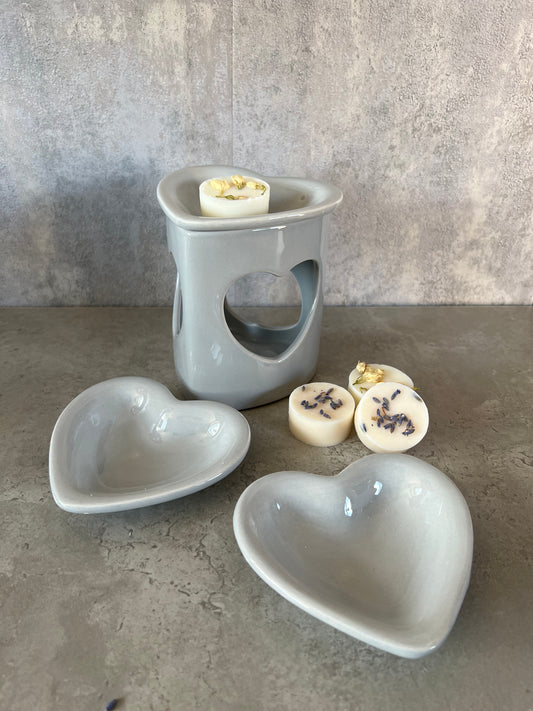 Heart Wax/ Oil Warmer